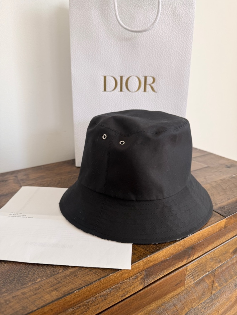 Christian Dior 100% authentic Dior Logo Reversible Oblique Monogram Bucket Hat - Picture 4 of 13